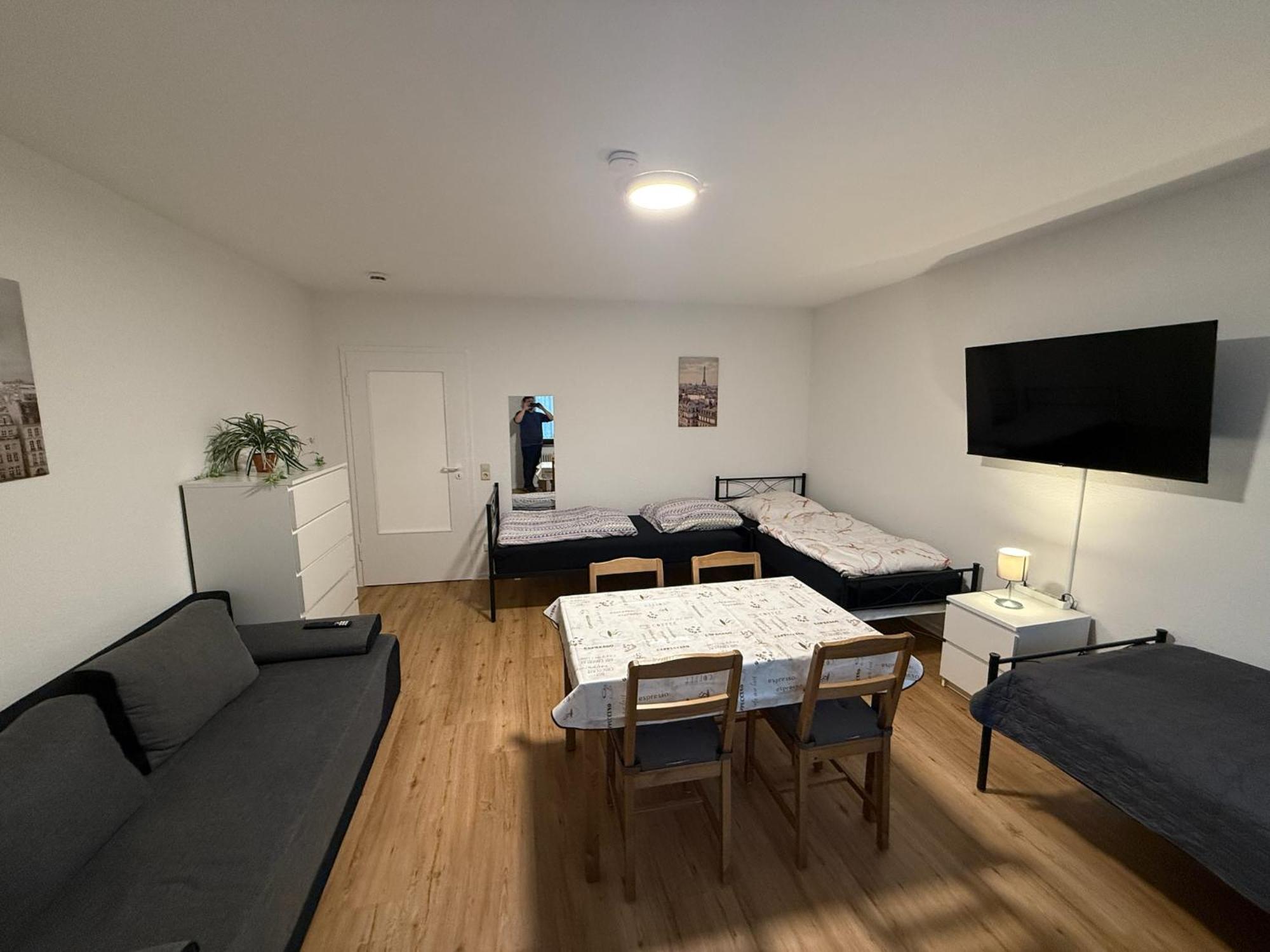 Big, Cosy And Central Apartment Karlsruhe Exterior photo